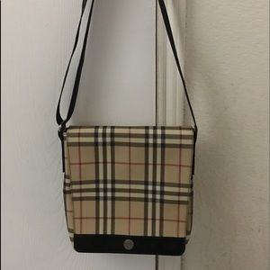 Burberry messenger/Crossbody bag